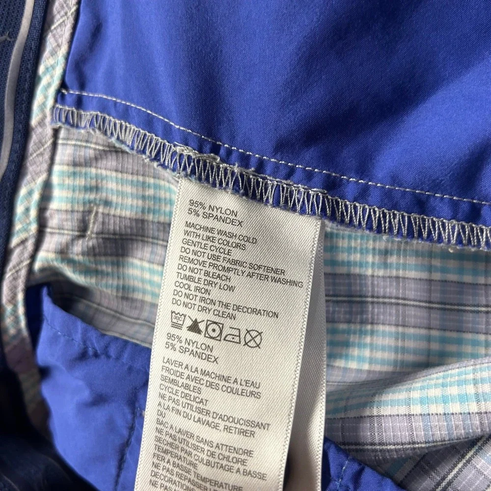 Tommy Bahama Men Plaid Flat Front Shorts Blue Grey Size 42 Nylon Stretch Coastal
